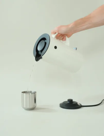 EM77 Electric Kettle (UK), 1.5L, White, Iconic Erik Magnussen Design, Cableless, Removable Limescale Filter, Dry Boil Safety Switch, Cord Storage Base