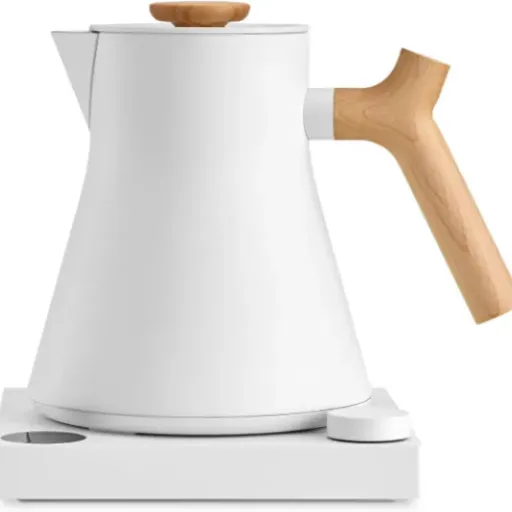 Fellow Corvo EKG Pro Review: a fancy kettle that finally treats tea and coffee properly