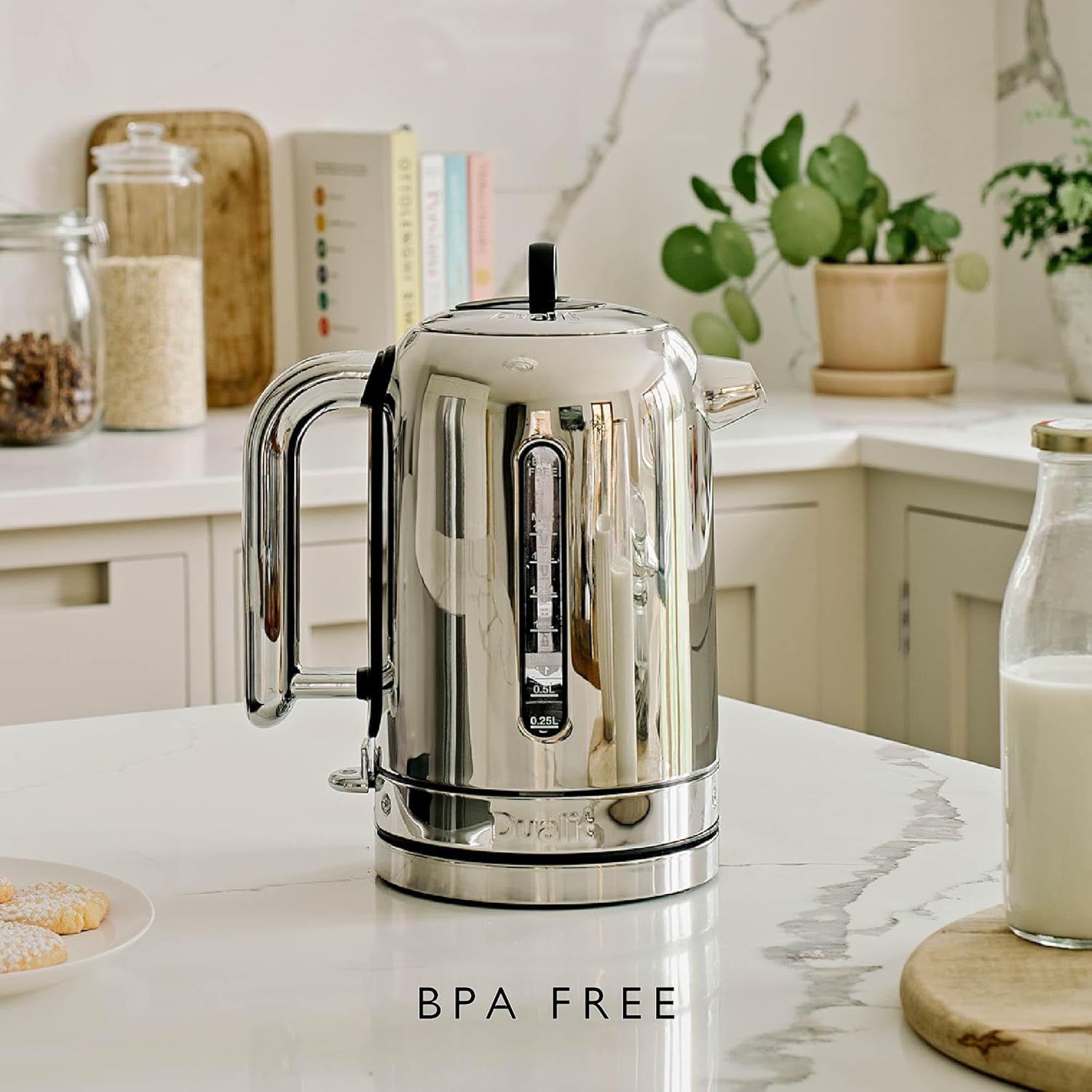 Dualit Classic Kettle - Polished Stainless Steel with Black Trim - Quiet boiling kettle - 90 Second Boil Time - 1.7 L Capacity, 3 kW - 72815