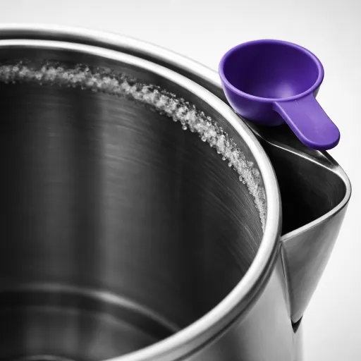 The hard-water descaling routine that adds years to any electric kettle