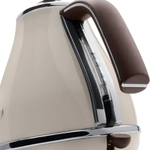 DeLonghi KBOV 2001.BG Review: retro-style kettle that looks great but isn’t perfect