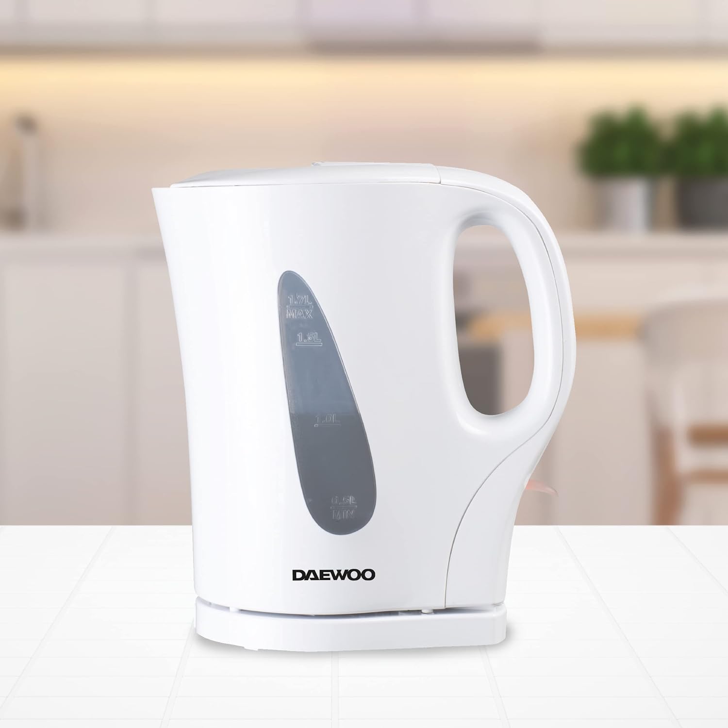 Essentials 1.7L Fast Boil Electric Kettle – White Plastic Cordless Jug with Auto Shut-Off & Boil-Dry Protection, Compact, Easy to Use & Clean Kettle White